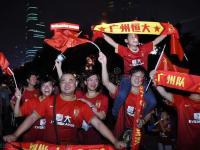 【168体育】中国足球的现状，配得上中国的球迷
