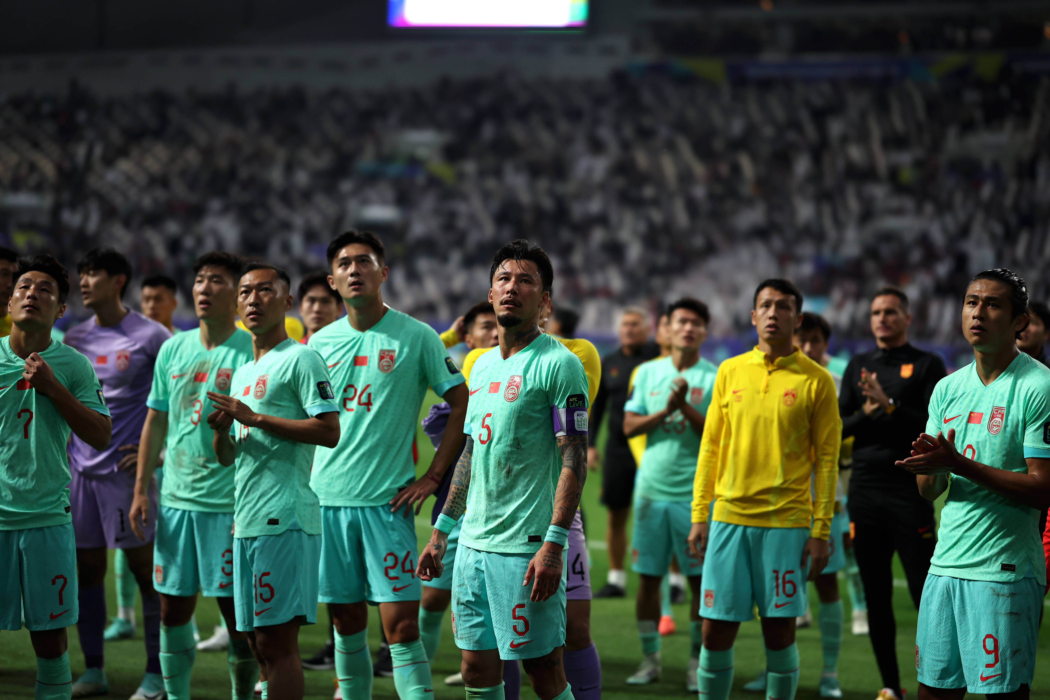 亚洲杯-国足应全力晋级18强赛 否则有可能在亚洲杯预选赛翻车