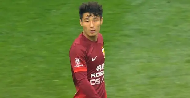 中国足球-绝了！中国足球再度陷入争议：球王武磊遭质疑中国足球，球迷吐槽声一片
